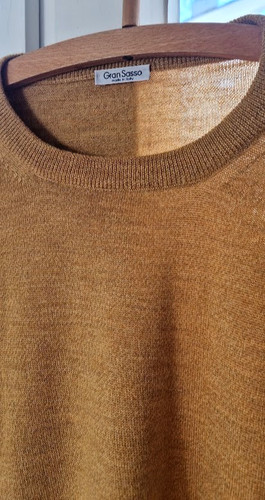 Warmer pullover aus wolle - warmer,