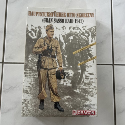 Dragon hauptsturmführer - 1:16,